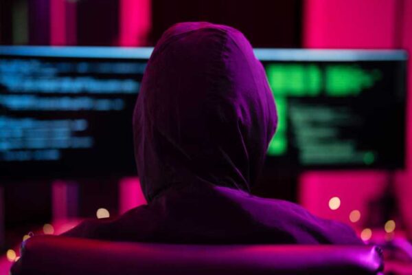 Hacker 1.jpg