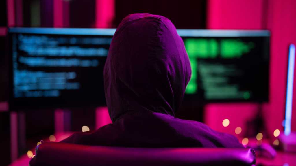 Hacker 1.jpg