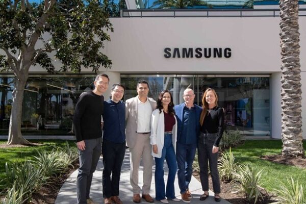 Samsung tvs and displays connected experience center irvine where innovation meets industry b2b showroom thumb728.jpg