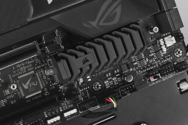 Corsair mp600 pro xt 1.jpg