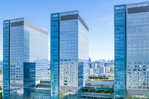 Samsung semiconductors nvidia samsung ai factory partnership thumb932.jpg