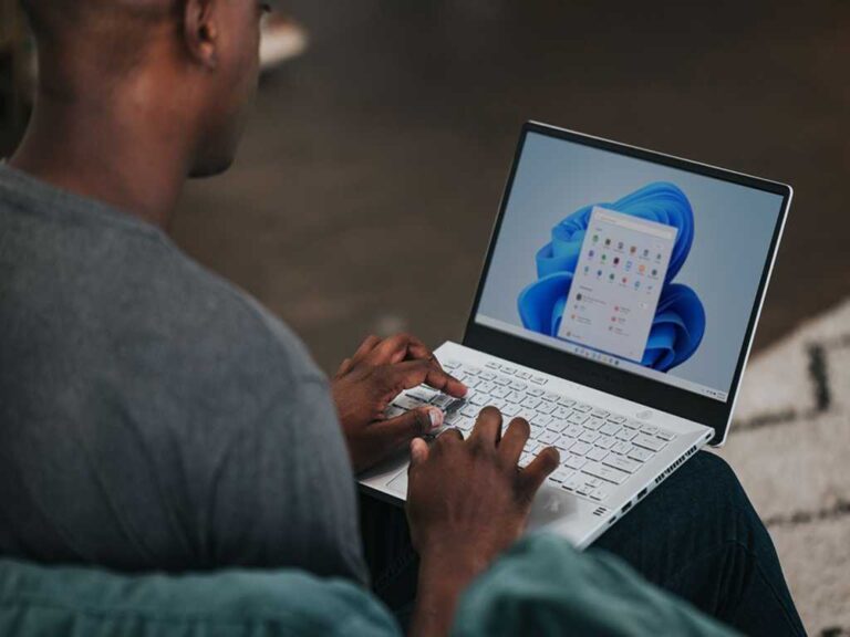 Get a Microsoft Office Pro 2021 lifetime license and a training bundle for just $40